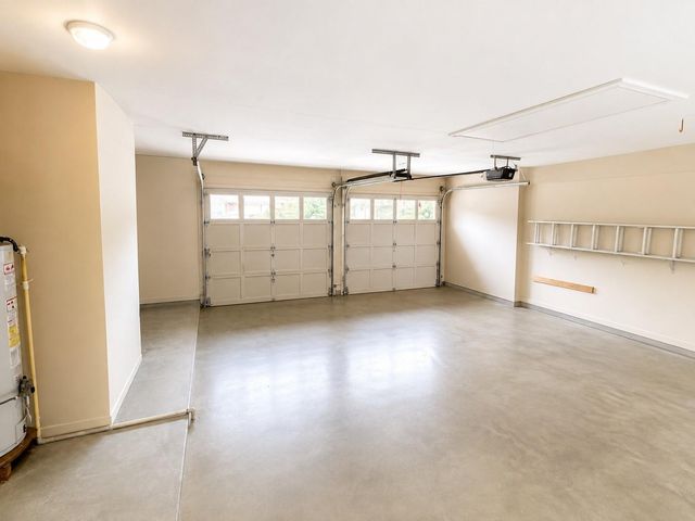 8918 Indian River Drive, Houston, TX 77088