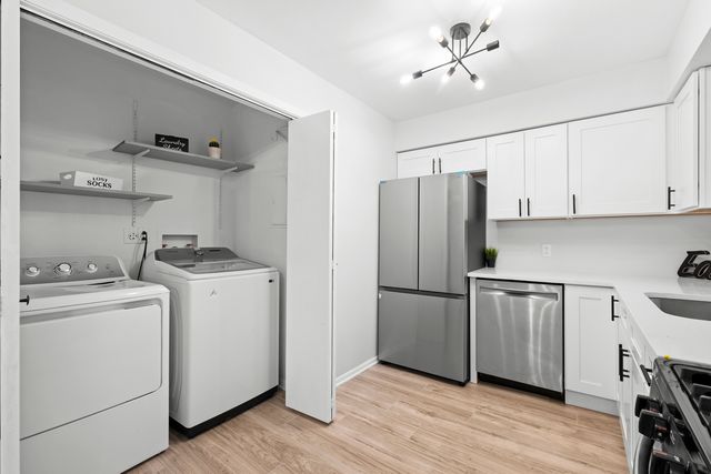 4304 Clearview Drive, Mchenry, IL 60050