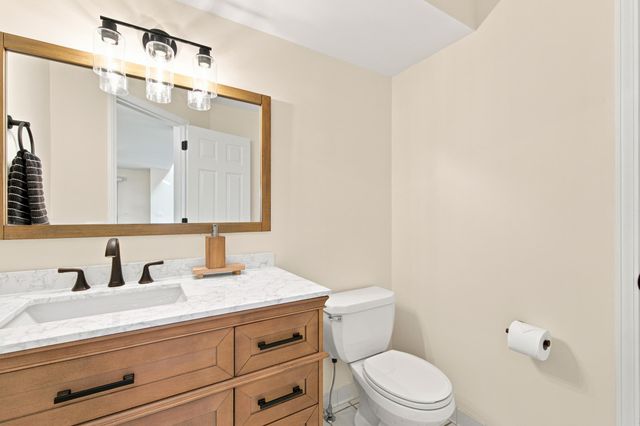 1805 Terraceview Lane N C, Plymouth, MN 55447