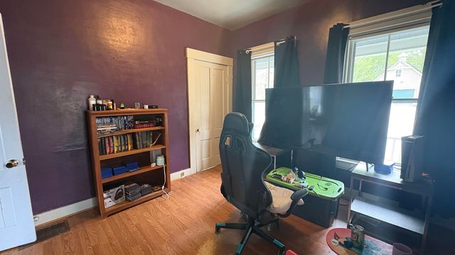 20 Pearl Street, Hillsborough, NH 03244