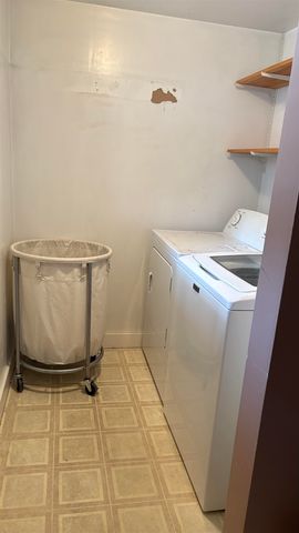 20 Pearl Street, Hillsborough, NH 03244
