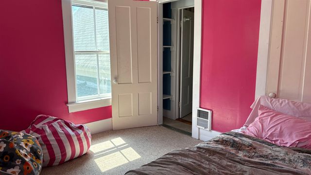 20 Pearl Street, Hillsborough, NH 03244