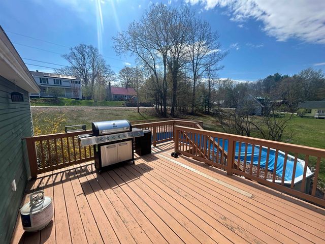 20 Pearl Street, Hillsborough, NH 03244