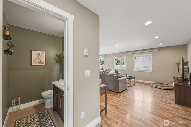 4662 Alderson Road, Blaine, WA 98230
