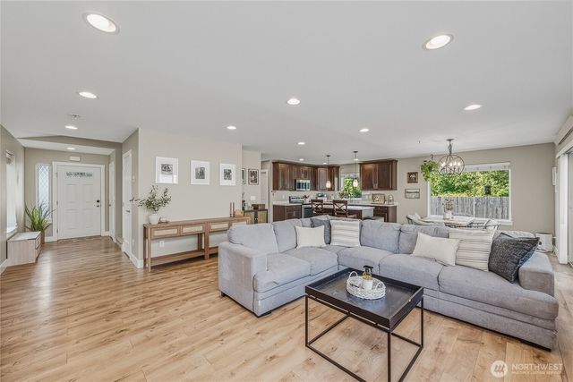 4662 Alderson Road, Blaine, WA 98230