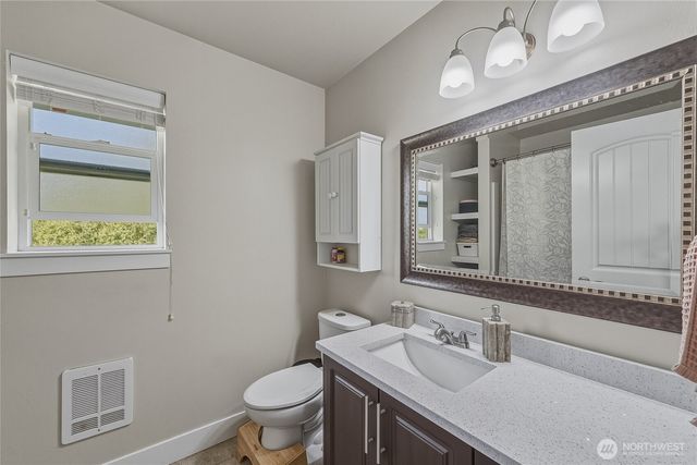 4662 Alderson Road, Blaine, WA 98230