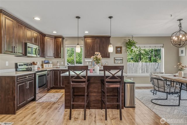 4662 Alderson Road, Blaine, WA 98230