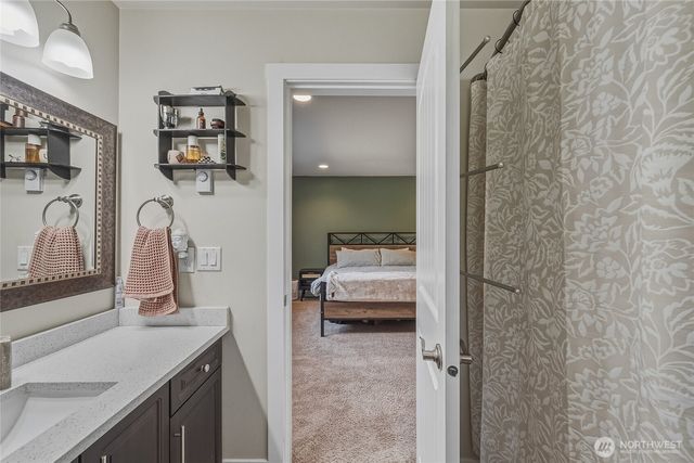4662 Alderson Road, Blaine, WA 98230