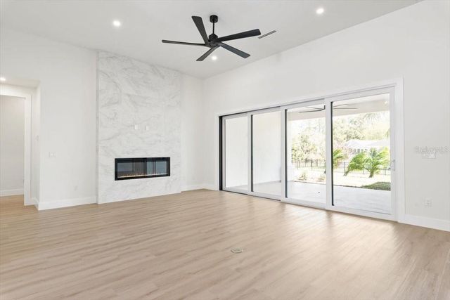 13 OLD OAK DRIVE N, Palm Coast, FL 32137