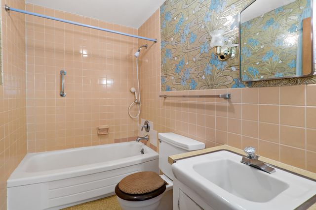 15 & 7 Scottsdale Road, Centerville, MA 02632