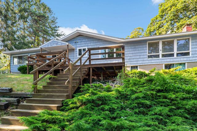 15 & 7 Scottsdale Road, Centerville, MA 02632