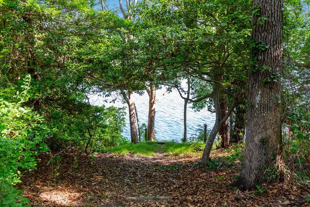 15 & 7 Scottsdale Road, Centerville, MA 02632