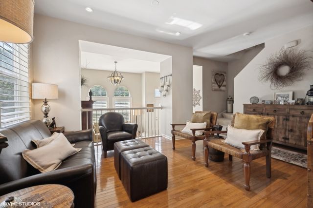 3834 N Milwaukee Court 11, Chicago, IL 60641