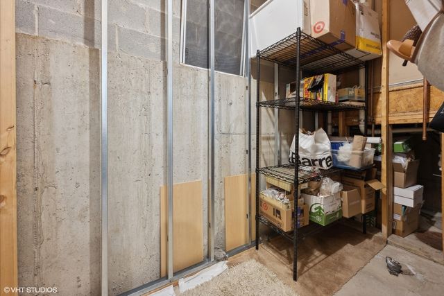 3834 N Milwaukee Court 11, Chicago, IL 60641