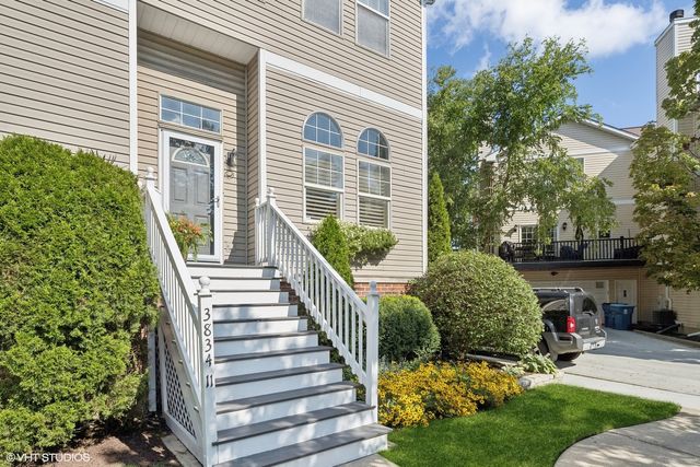 3834 N Milwaukee Court 11, Chicago, IL 60641