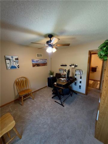 2113 N York Road, Independence, MO 64058