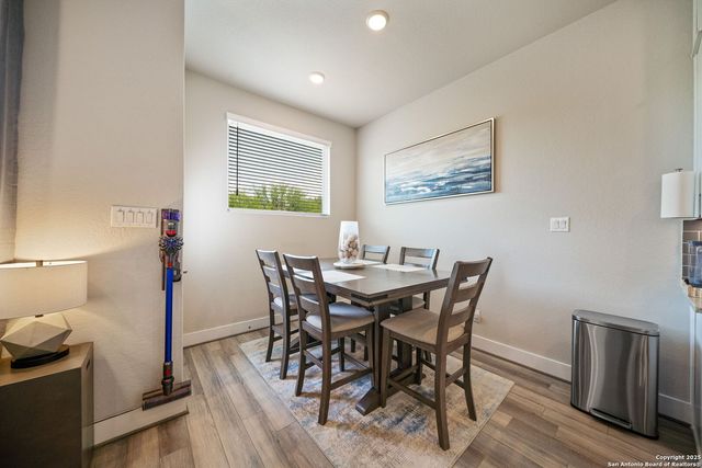 8851 Oakland Rd Unit 18, San Antonio, TX 78240