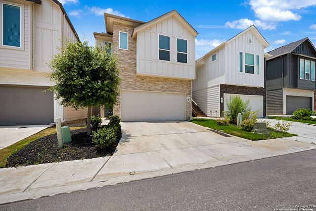 8851 Oakland Rd Unit 18, San Antonio, TX 78240