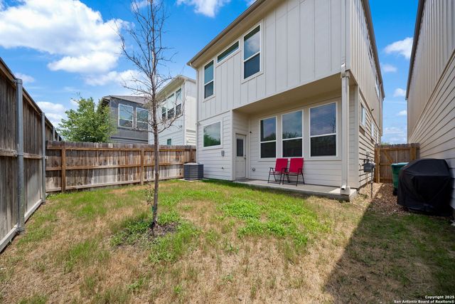 8851 Oakland Rd Unit 18, San Antonio, TX 78240