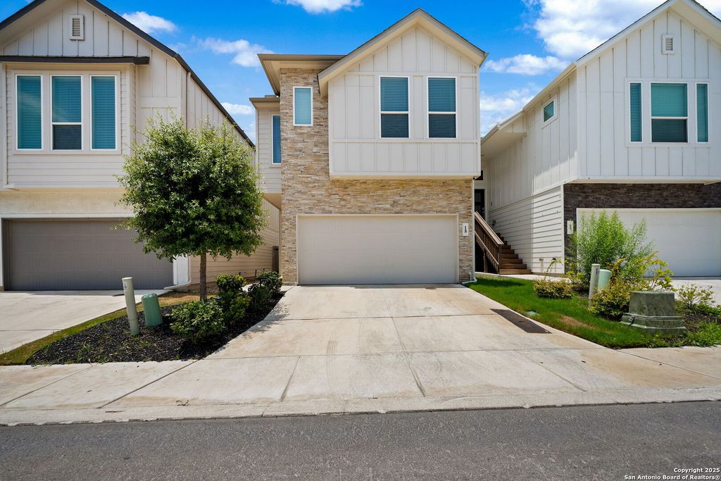 8851 Oakland Rd Unit 18, San Antonio, TX 78240