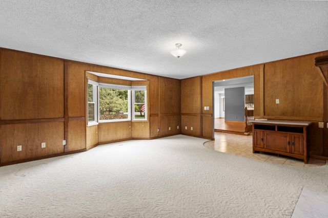 26886 147th Street NW, Zimmerman, MN 55398