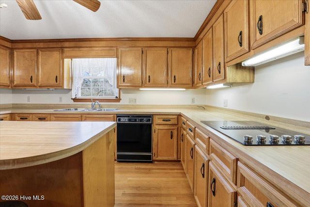 501 N Front Street, Pink Hill, NC 28572