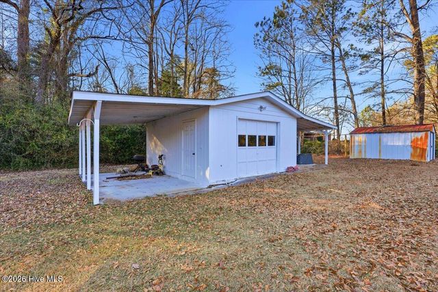 501 N Front Street, Pink Hill, NC 28572