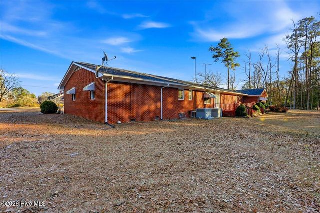 501 N Front Street, Pink Hill, NC 28572