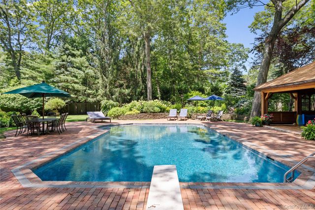 4745 N Bayview Road, Southold, NY 11971