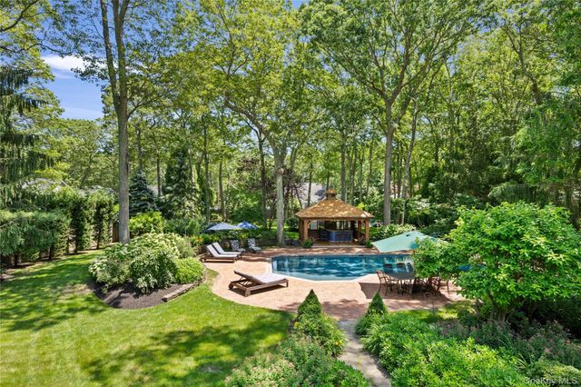 4745 N Bayview Road, Southold, NY 11971