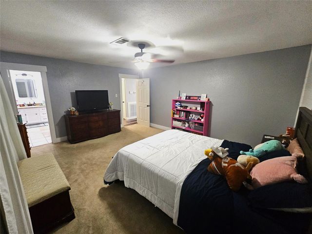 1610 Marilyn Street, Alvin, TX 77511