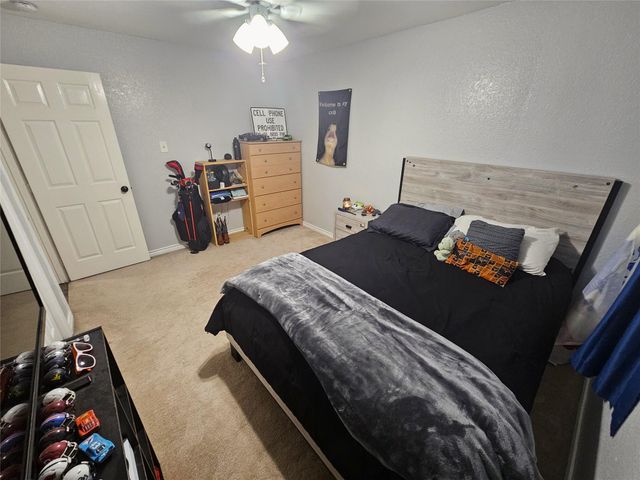 1610 Marilyn Street, Alvin, TX 77511