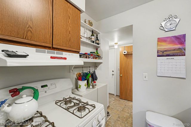 9615 Cornell, Taylor, MI 48180