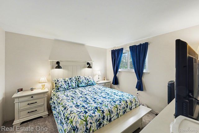 9615 Cornell, Taylor, MI 48180