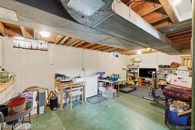 9615 Cornell, Taylor, MI 48180