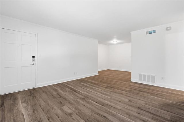 3510 Roswell Road NW L-4, Atlanta, GA 30305