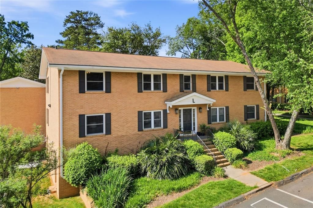 3510 Roswell Road NW L-4, Atlanta, GA 30305