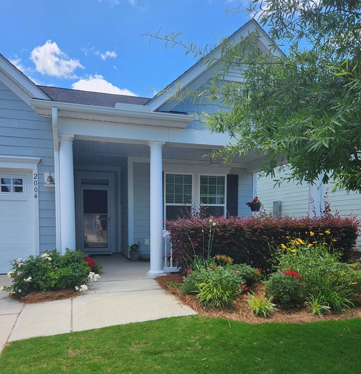 2004 Redback Drive, Summerville, SC 29483