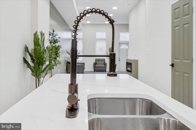 1743 E FEDERAL ST, Baltimore, MD 21213