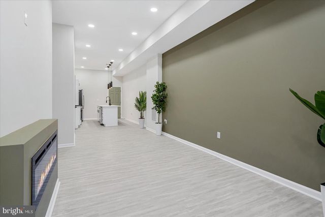 1743 E FEDERAL ST, Baltimore, MD 21213