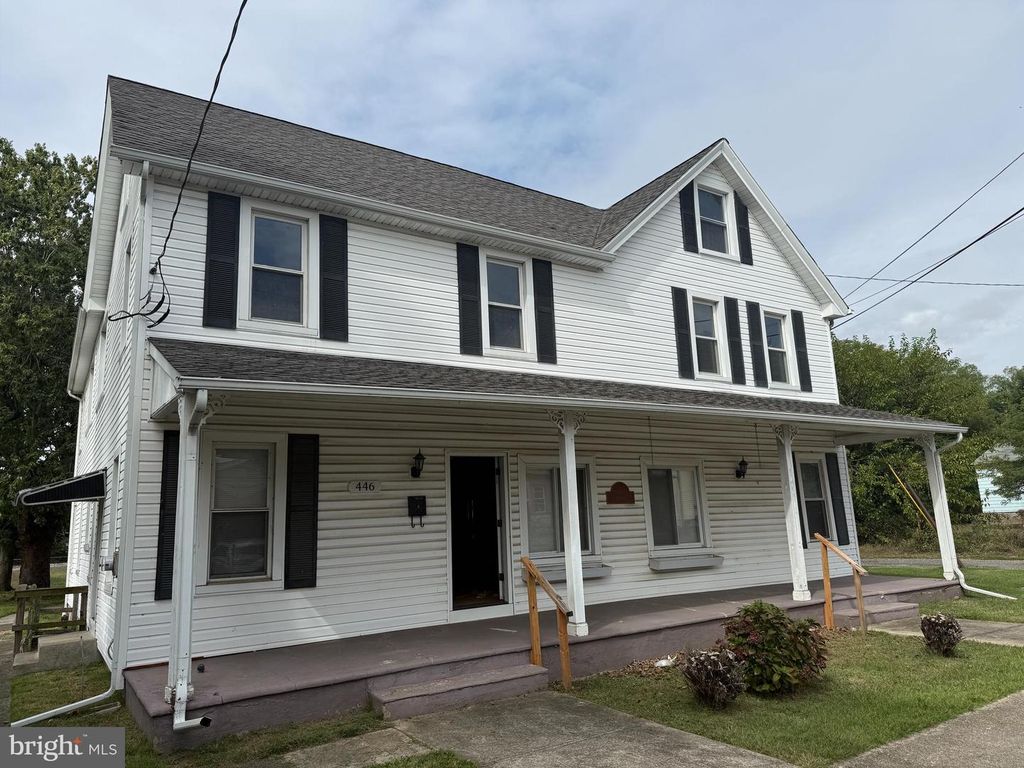 446 BILLINGSPORT RD, Paulsboro, NJ 08066