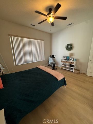 10485 Glen Oaks Lane, Apple Valley, CA 92308