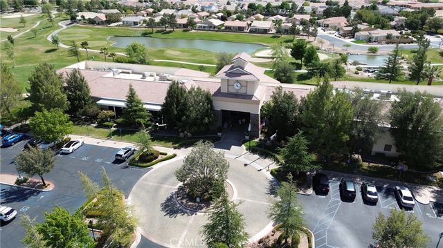 10485 Glen Oaks Lane, Apple Valley, CA 92308