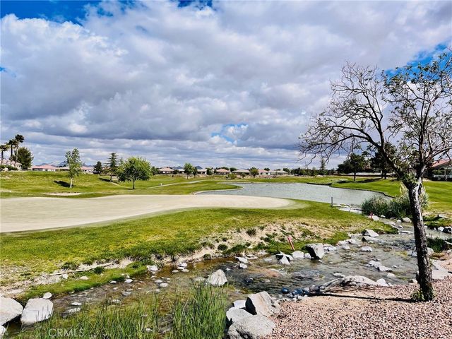 10485 Glen Oaks Lane, Apple Valley, CA 92308