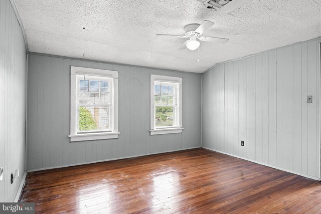 127 HURFFVILLE GRENLOCH RD, Sewell, NJ 08080