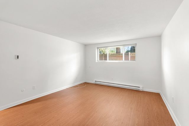 183 Mt Auburn St 15, Watertown, MA 02472