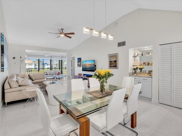 15687 Loch Maree Lane, Delray Beach, FL 33446