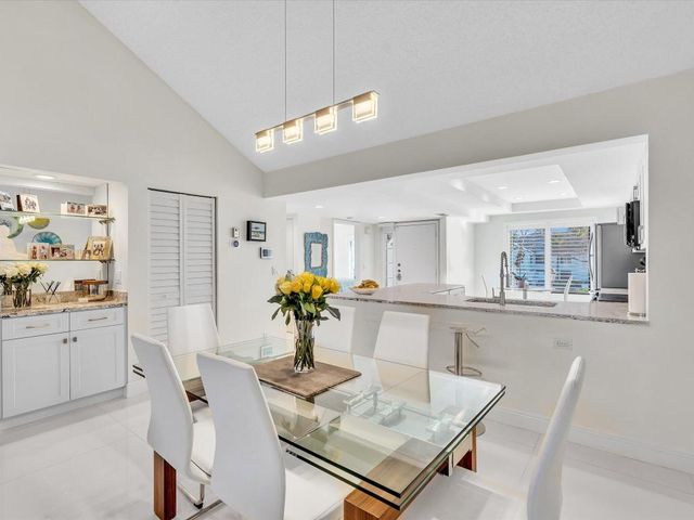 15687 Loch Maree Lane, Delray Beach, FL 33446