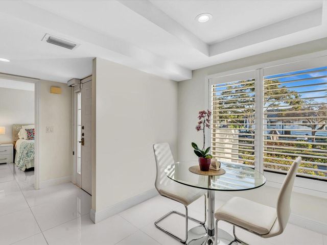 15687 Loch Maree Lane, Delray Beach, FL 33446