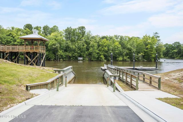 3834 Crab Catcher Loop NE, Leland, NC 28451